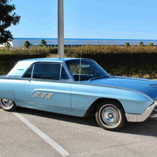 1963 Ford Thunderbird